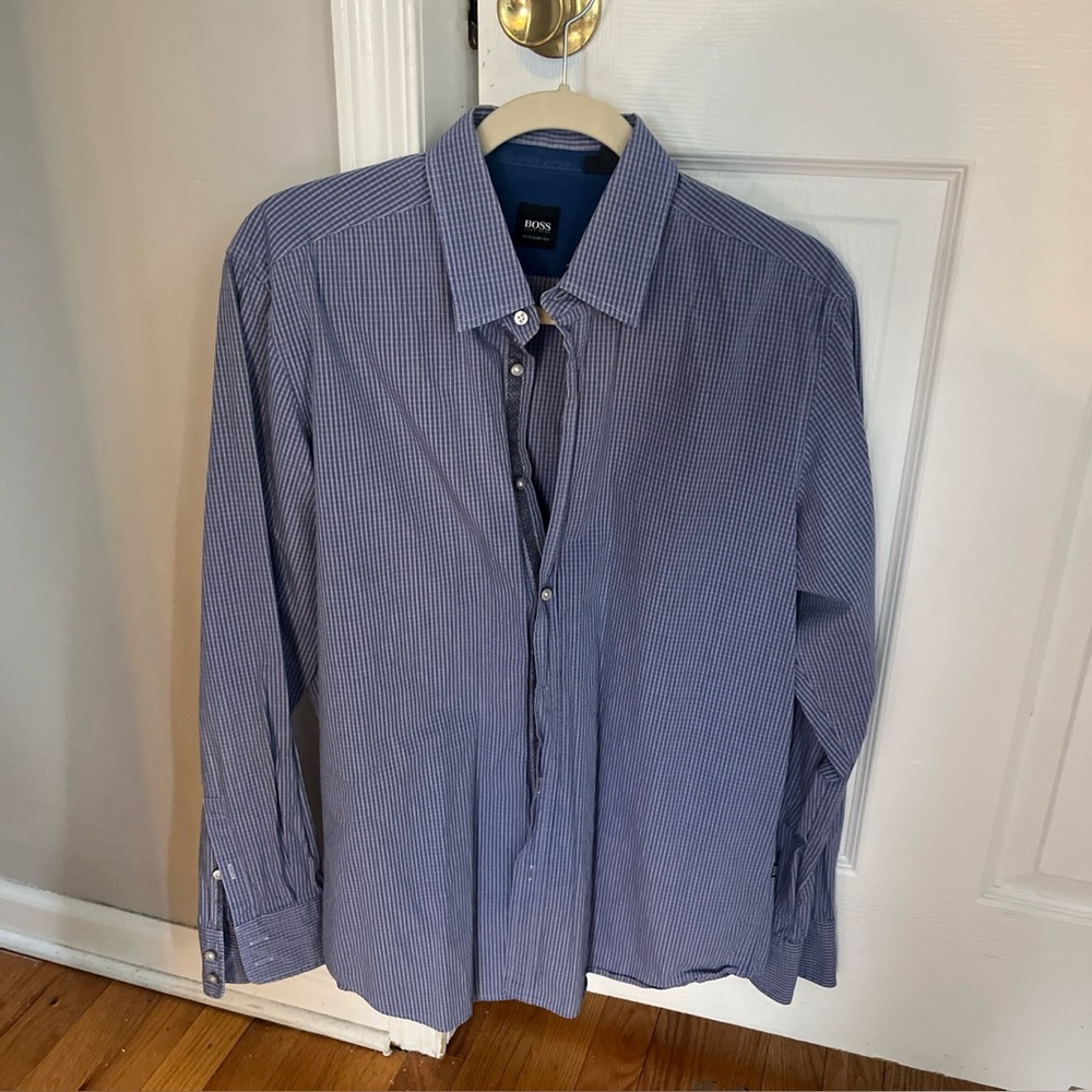 Hugo Boss Casual Button Shirt Blue White Red Pattern Size Large